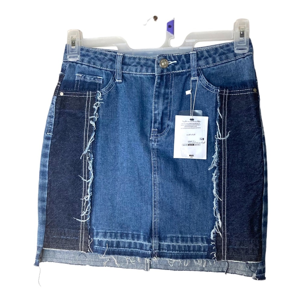 NWT I Am Jeans Brand Mini Skirt Step up Raw Edge Hem with Two Tone Size…